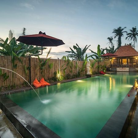 Ubud Lestari Villa Exteriör bild